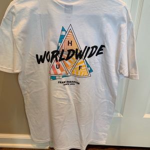 HUF WORLDWIDE tee shirt